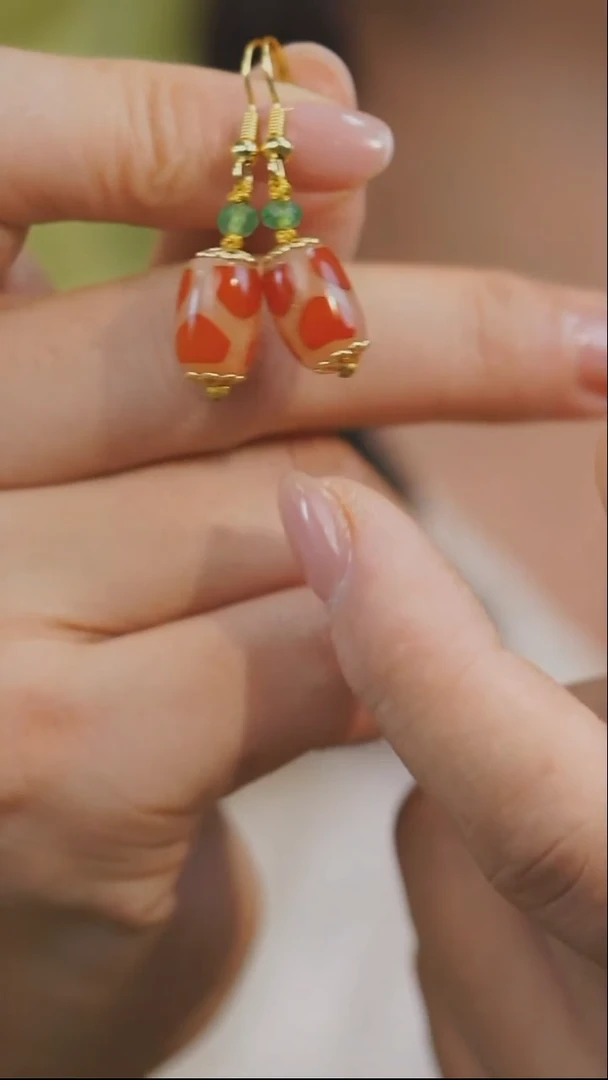 【闪购商品】玛瑙/玉髓耳环未镶嵌多样性发其一