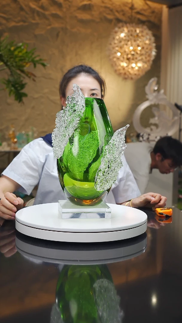 琉璃手工艺品设计款琥珀绿花瓶大号带底座