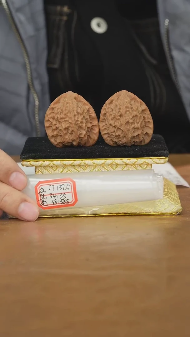 把件文玩核桃虎头