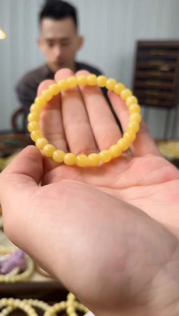 裸石琥珀未镶嵌半*月琥珀蜜蜡