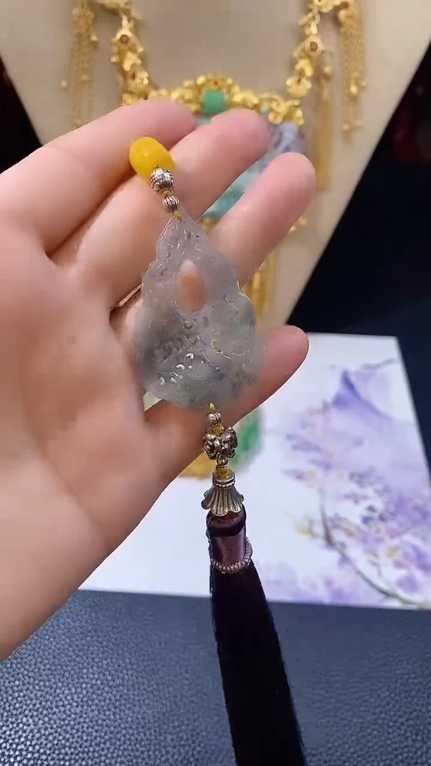 翡翠未镶嵌吊坠(不含链)挂件