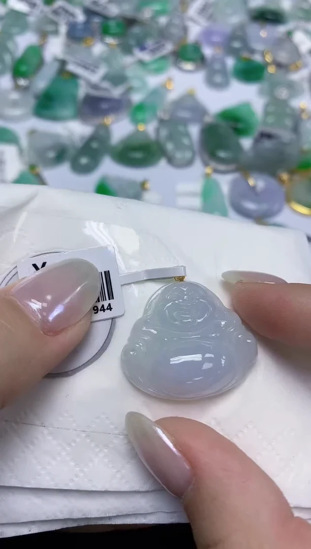 颈饰18K金镶嵌翡翠天然缅甸翡翠A货百元以上9元证书费自理