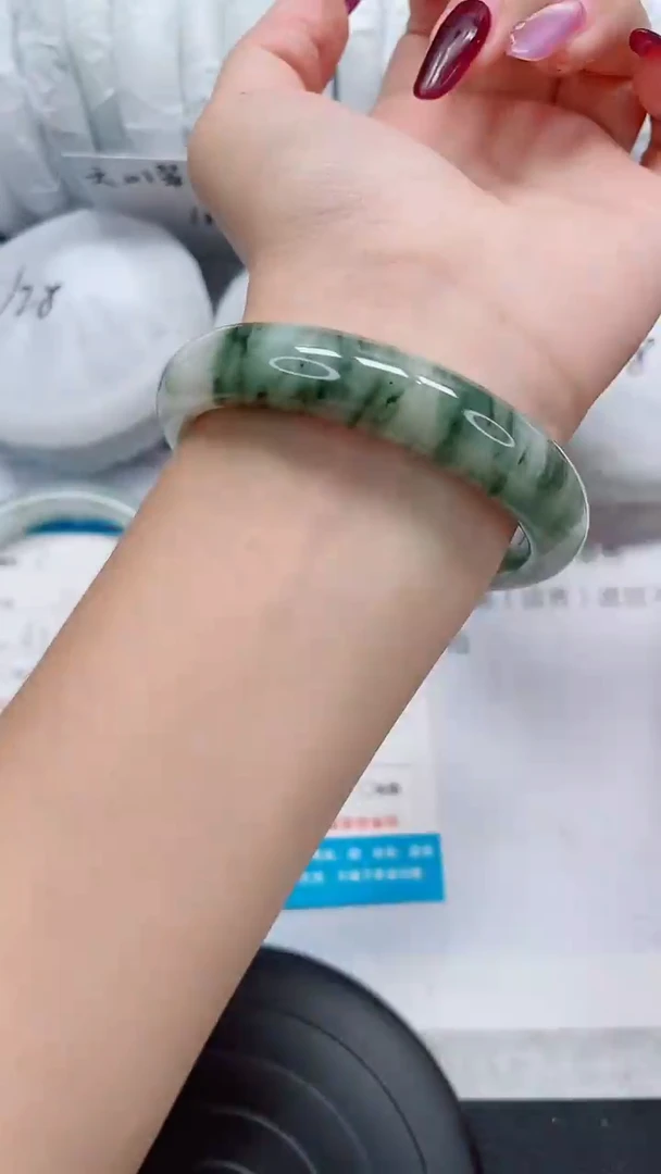 未镶嵌手镯石英质玉61-56/57