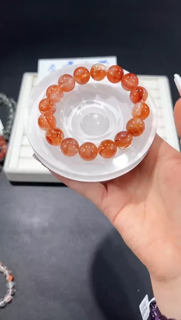 未镶嵌手链水晶3o多样性发其一