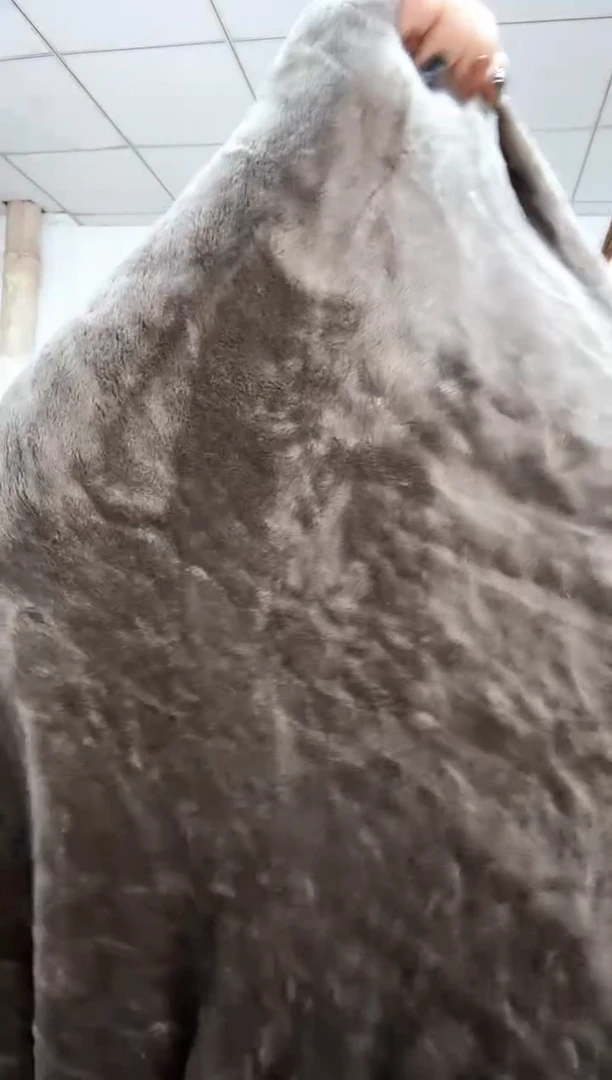 法兰绒2.4x2.3左右尺寸，材质以主播介绍为准