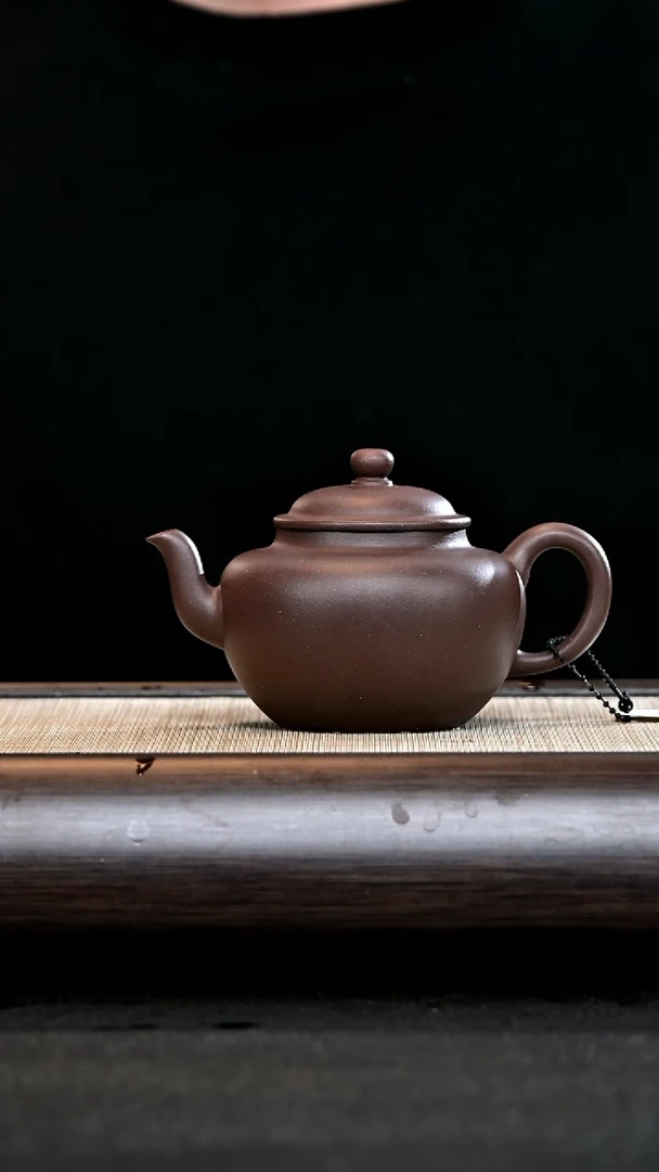 【闪购商品】紫砂茶壶Ah3875 恒圆 底槽清