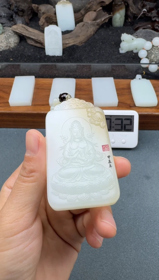 和田玉未镶嵌颈饰2