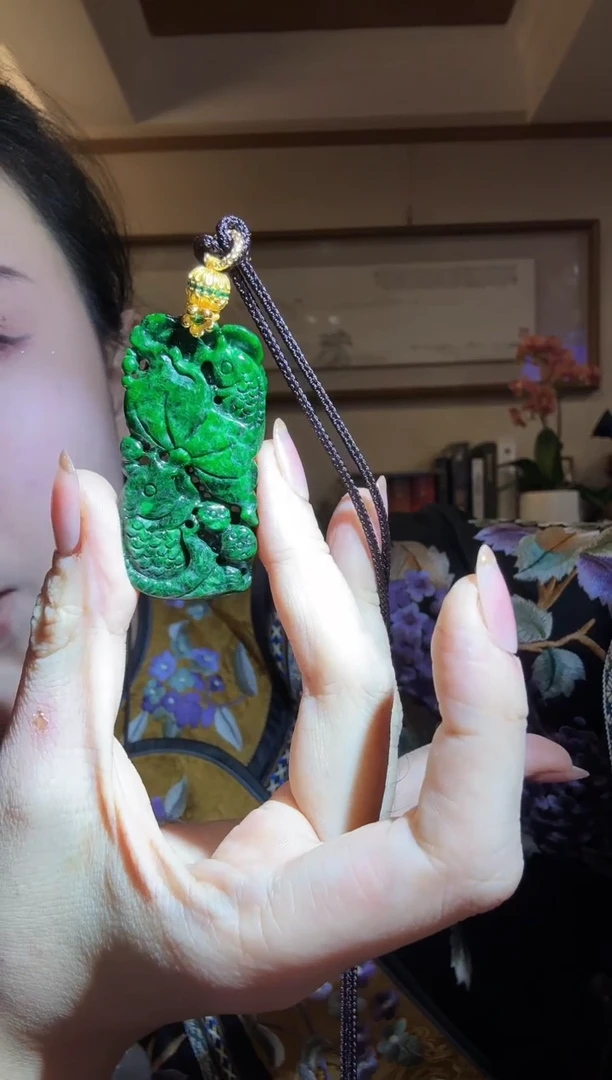 颈饰未镶嵌翡翠国风