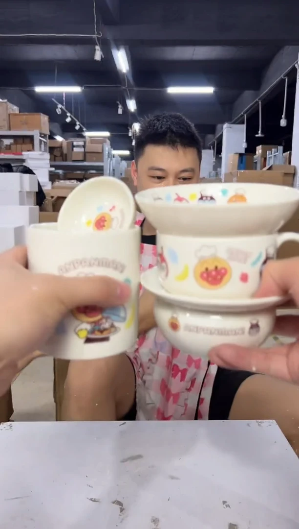瓷片面包超人餐具6件套