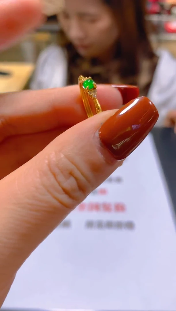 未镶嵌戒指翡翠多样性发一