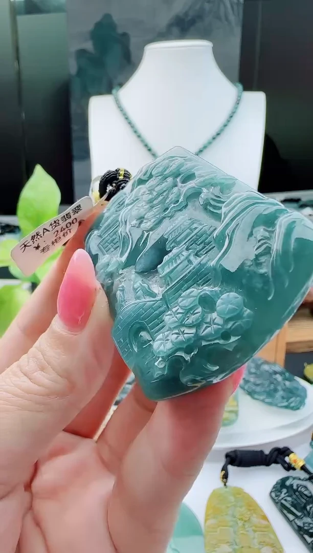【闪购商品】翡翠颈饰未镶嵌111111111