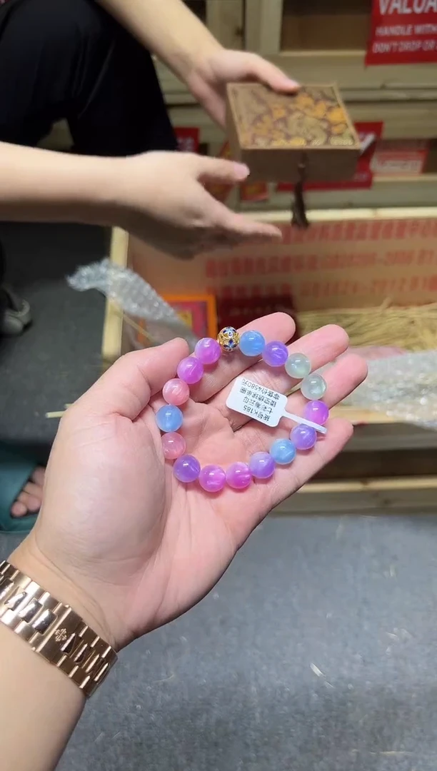 精选手串（无礼盒发货）185