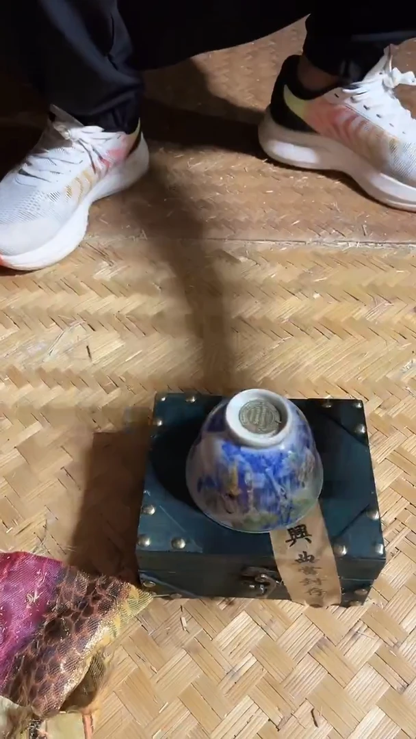 瓷片呃呃呃呃呃呃呃呃35