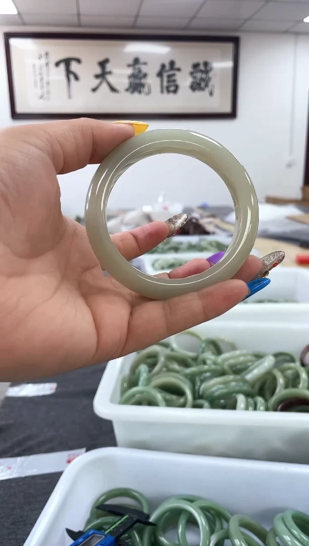 未镶嵌绿密玉密玉（石英质玉）@****好开心就好61