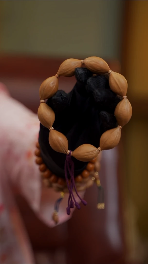 橄榄核吊坠苏工橄榄核