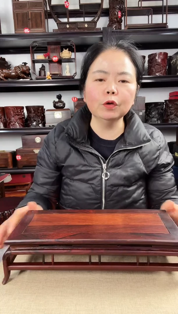 木老李红木工艺品40瑕疵