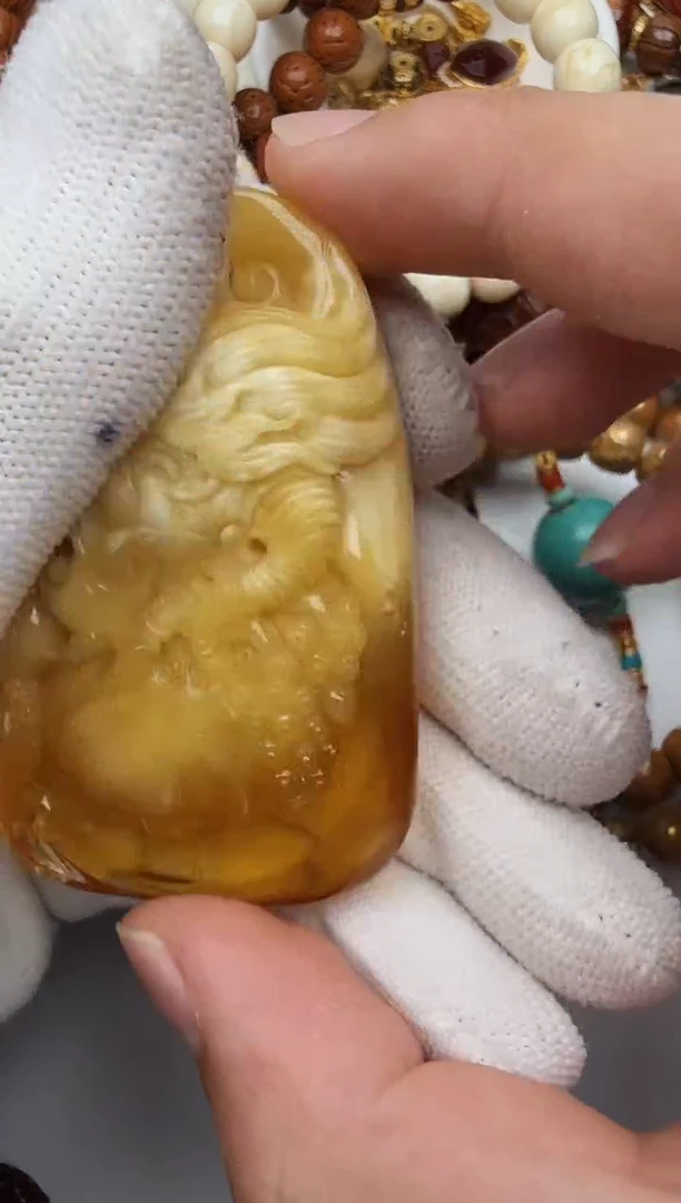 琥珀颈饰未镶嵌菊花怪发v不能