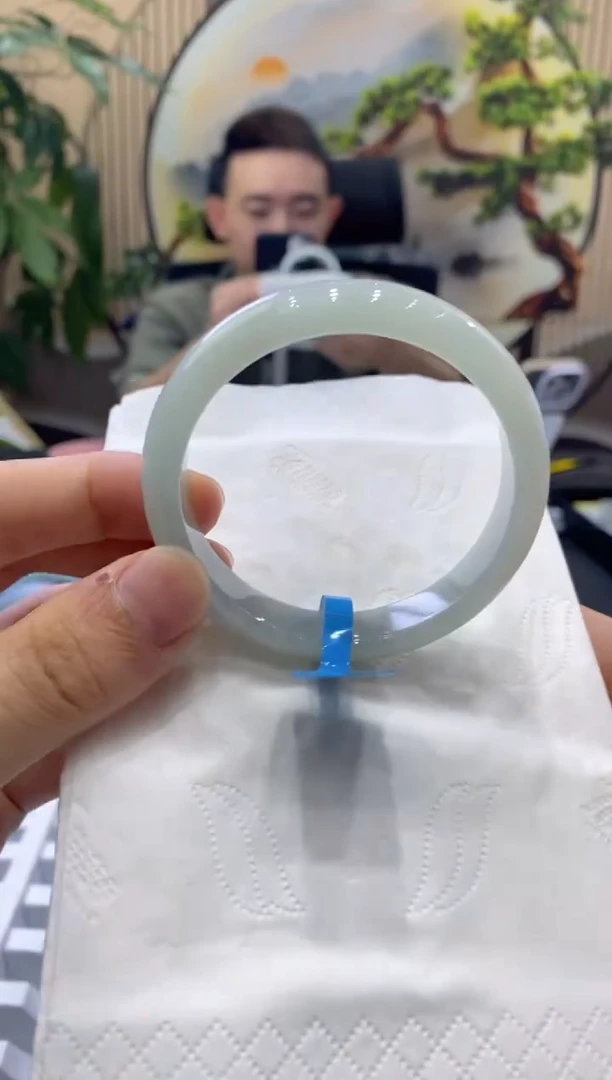未镶嵌手镯翡翠48142