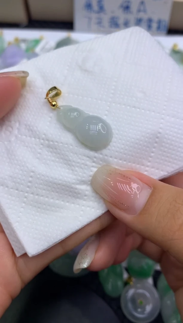 颈饰未镶嵌翡翠天然缅甸A货翡翠