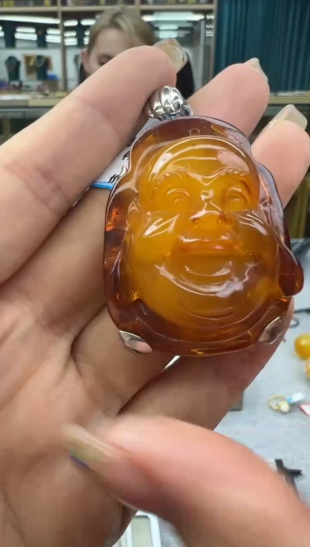 未镶嵌颈饰琥珀411秒拍号