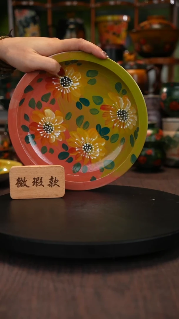 微瑕手绘釉下彩杯子