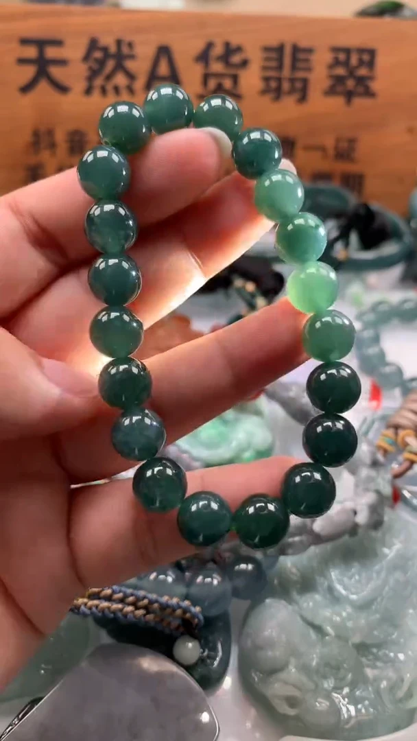 【闪购商品】翡翠颈饰未镶嵌保真天然A货翡翠