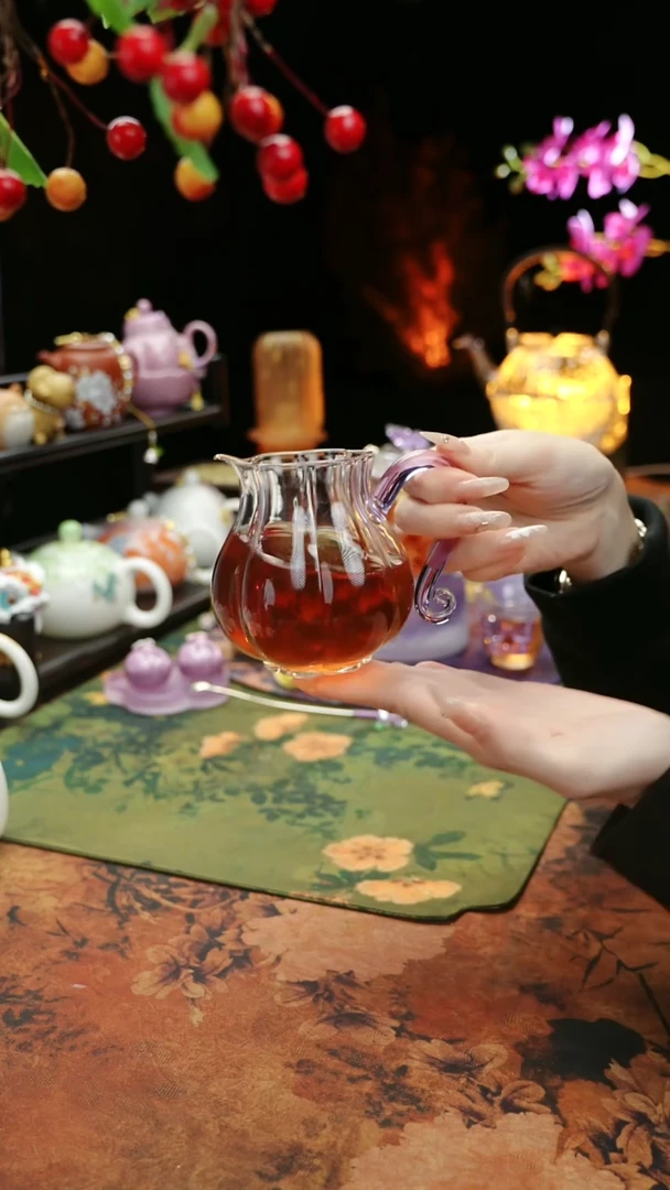 【闪购商品】紫色匠不二花蕾公道杯220ccc