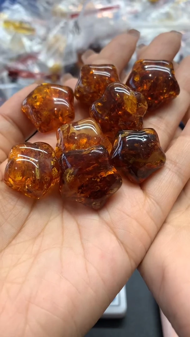 未镶嵌琥珀珠宝奇石2891多样性发其一