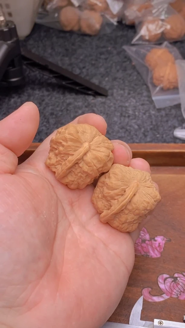 【闪购商品】文玩核桃把件G369号蛤蟆38尺（异型）