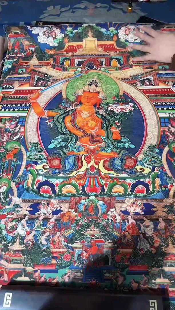 卷轴画龙妹的唐卡tk16095