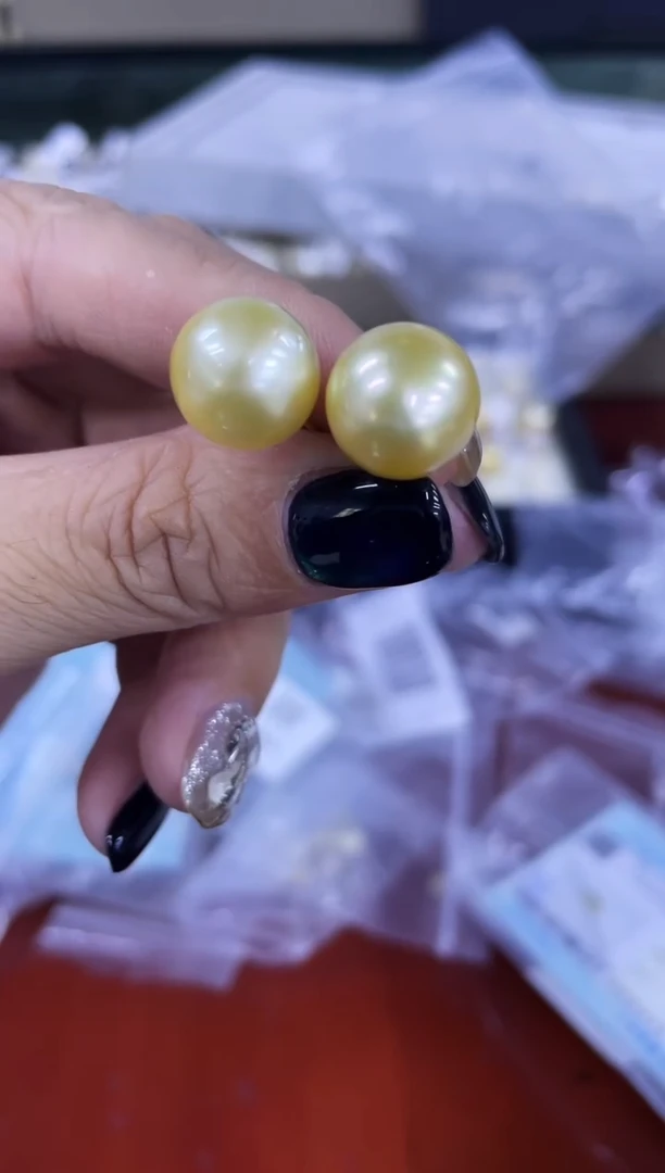 未镶嵌耳饰海水珍珠1