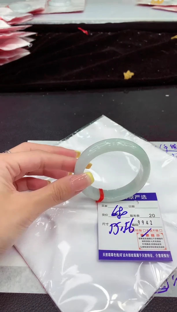 翡翠手镯未镶嵌1111111111111