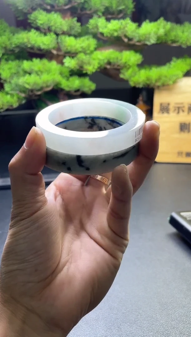 未镶嵌毛胚定制翡翠无***赖发一件