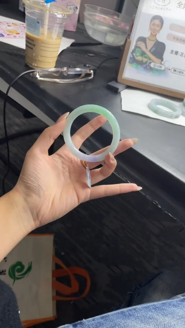 【闪购商品】定制翡翠手镯未镶嵌手镯DDC/发一件