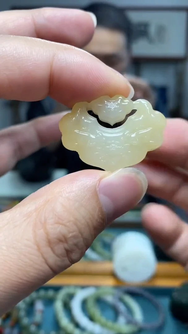 颈饰未镶嵌和田玉4
