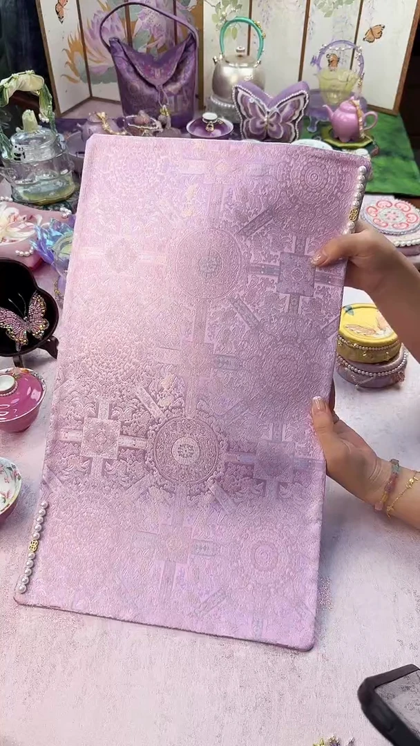 109粉紫宝相花八达晕钉珠茶席