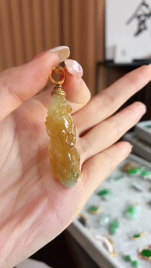 翡翠18K金镶嵌吊坠(不含链)吊坠