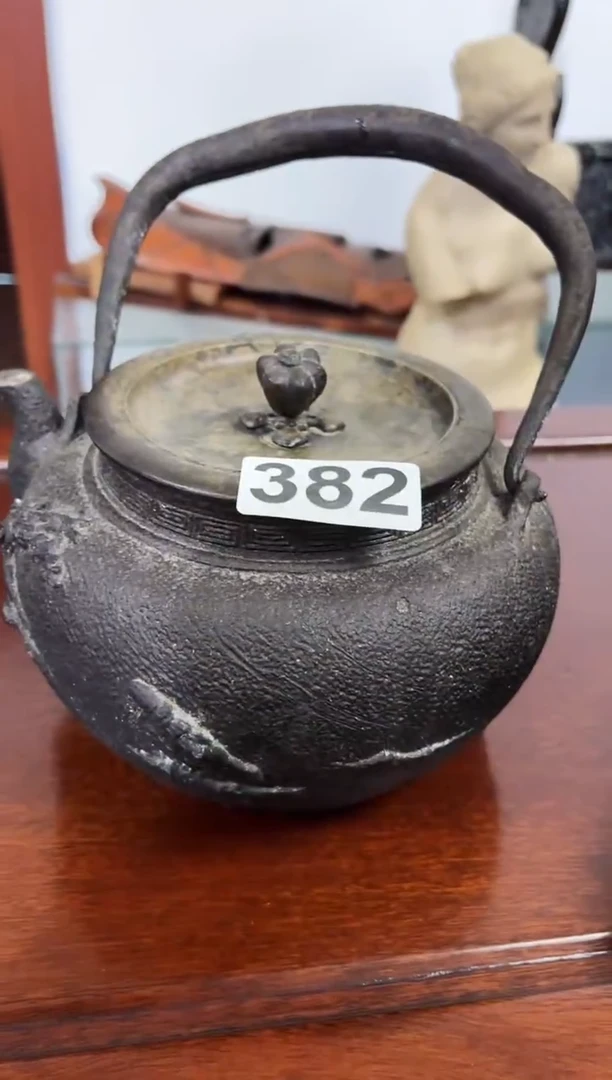 不****抖如图所示 阁集工艺品