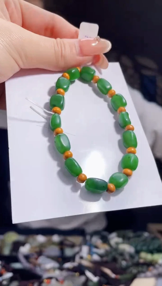 【闪购商品】和田玉颈饰未镶嵌拍一发一