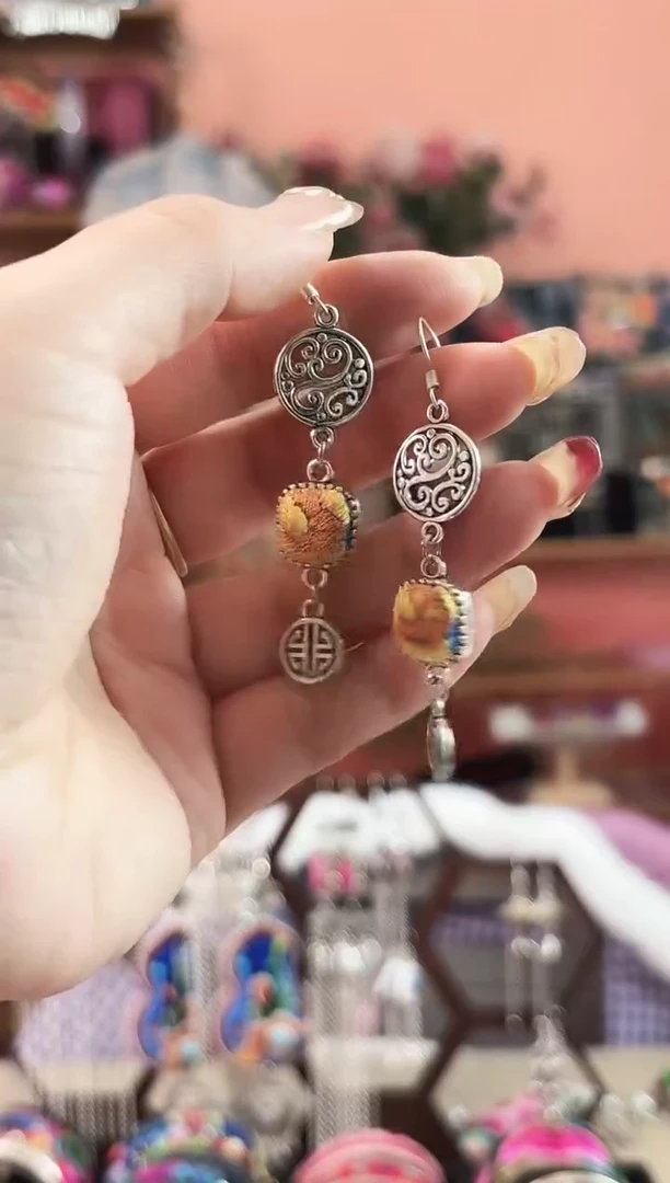 艺枝独绣手工饰品346