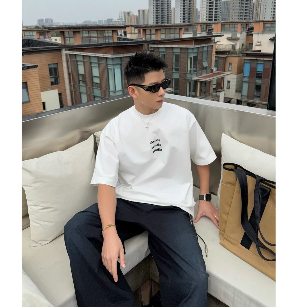 『GV』100%棉圆领宽松印花设计短T25063