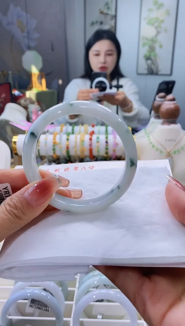 未镶嵌手镯翡翠12号58.2/12.1*7.5