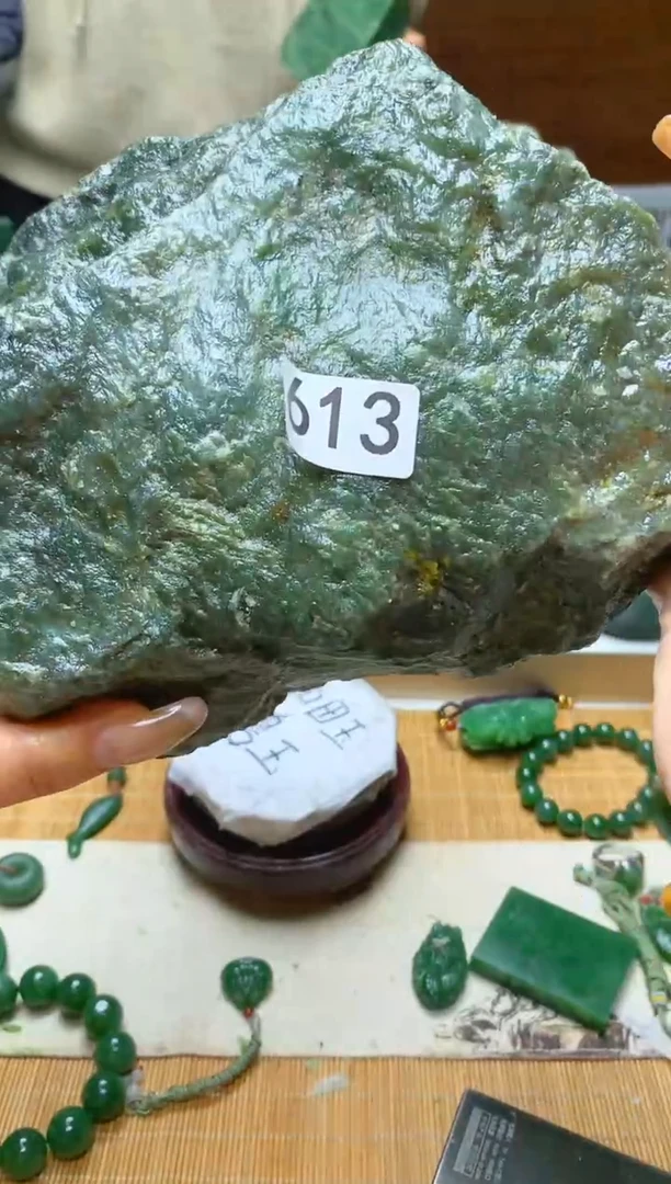 未镶嵌和田玉摆件613