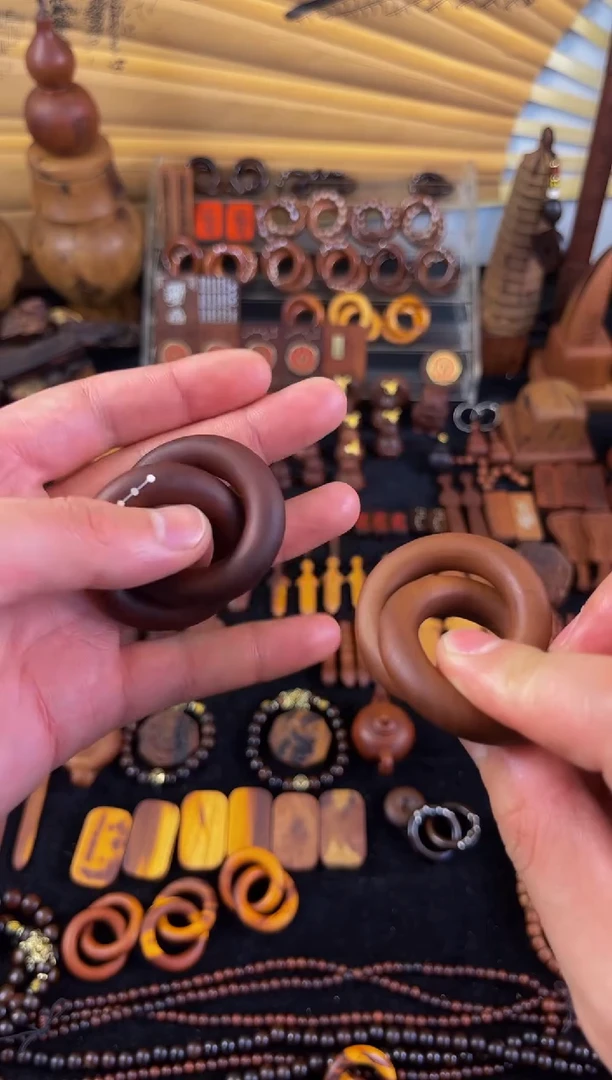 【闪购商品】木枣木老料镶嵌银七星小乾坤圈吊坠