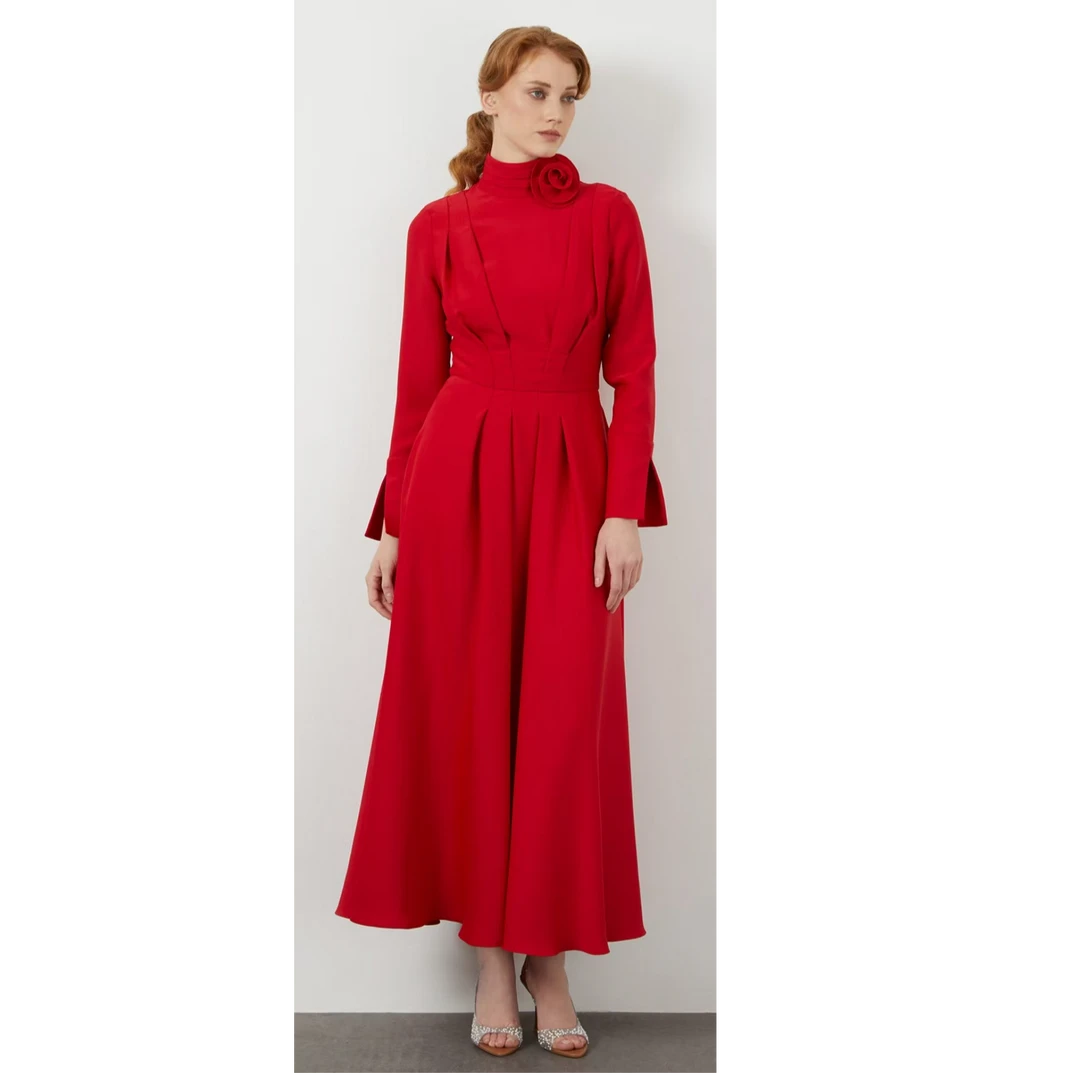 RENIYA原创GIZIA设计师品牌2025年最新款时尚春夏优雅连衣裙