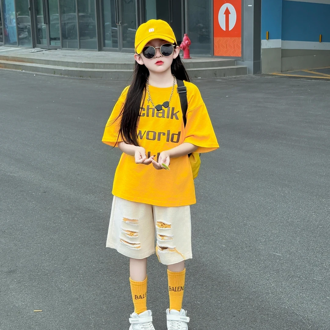 女童夏装2025新款洋气韩版时尚百搭休闲宽松T恤破洞短裤两件套潮