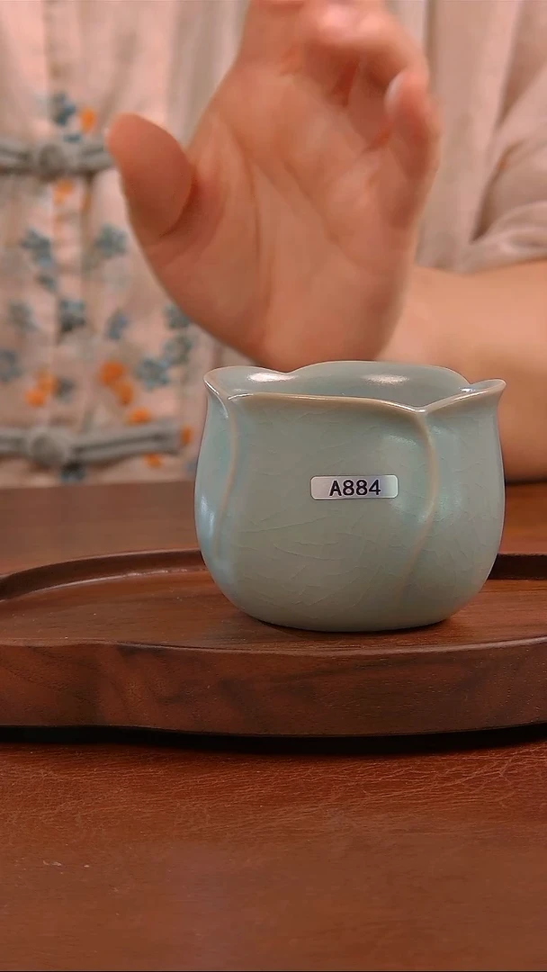 瓷片884号        郁金香杯