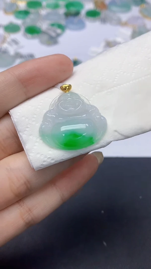 翡翠18K金镶嵌颈饰天然缅甸a货翡翠