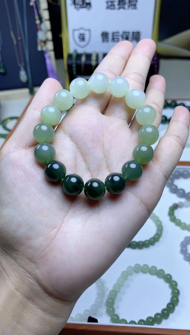 未镶嵌手链和田玉51