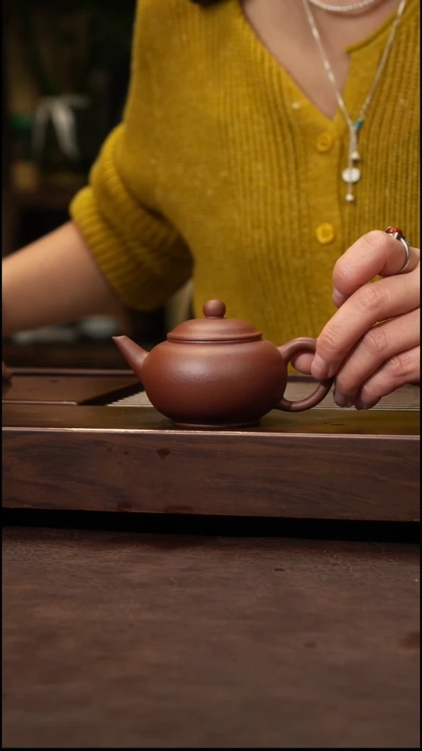 茶壶紫砂底槽清小水平110cc左右